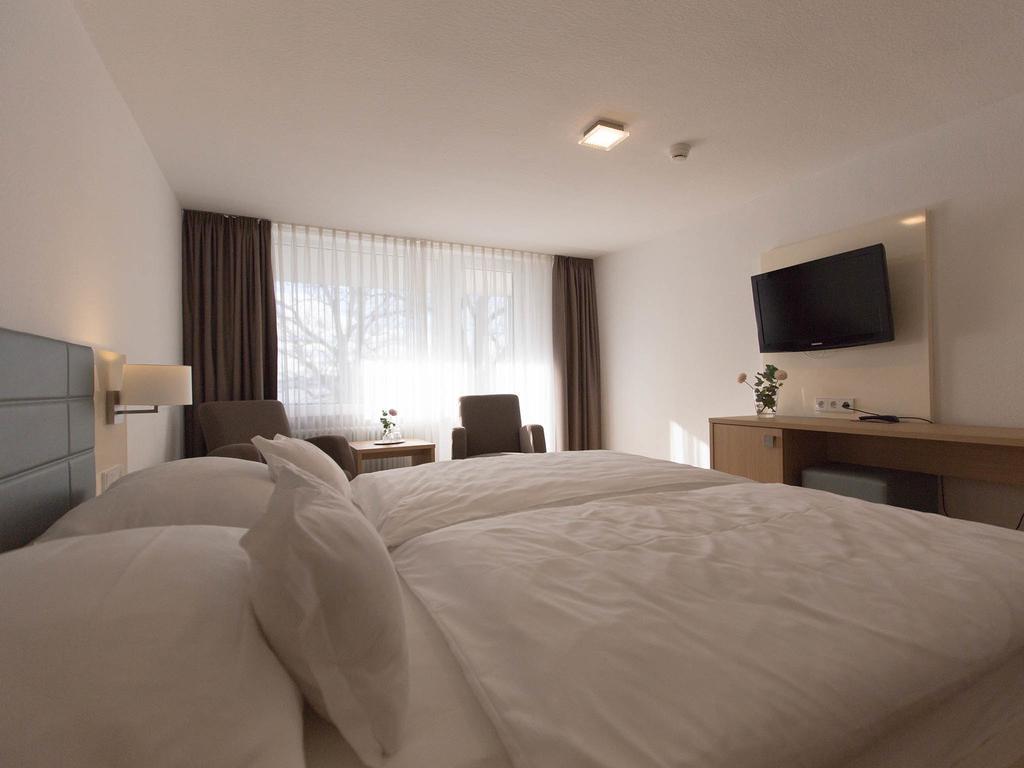 Hotel Seepark Garni Uberlingen Exterior foto
